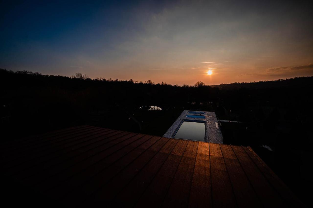 Hotel Secret Garden Baia Sprie Exterior foto